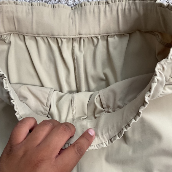 LULULEMON Keep Moving Joggers in Trench Beige Tan (W5DCRS) Size  10 Activewear - Picture 5 of 12